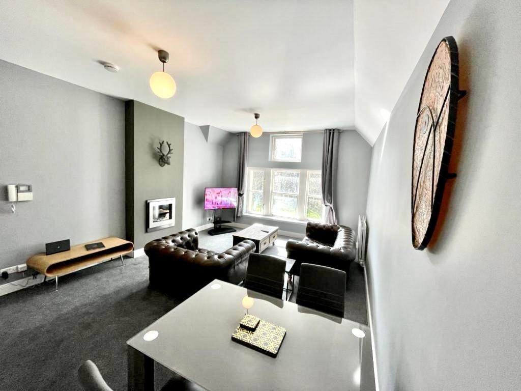 Serviced Accommodation Moray - Lesmurdie House Elgin Exteriör bild