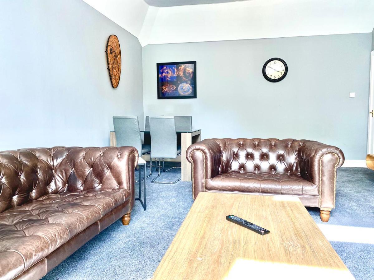 Serviced Accommodation Moray - Lesmurdie House Elgin Exteriör bild