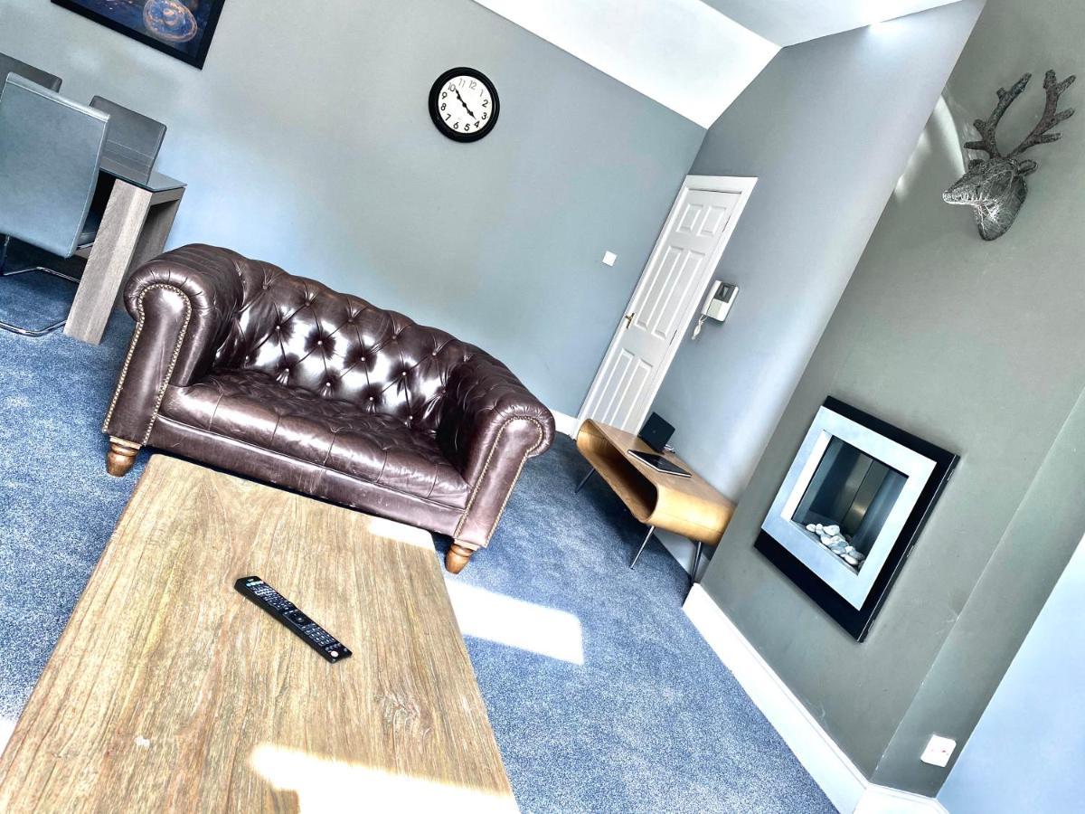 Serviced Accommodation Moray - Lesmurdie House Elgin Exteriör bild